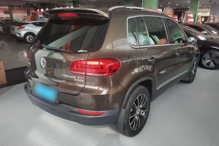 Used Volkswagen Tiguan 2015 1.8TSI Automatic All-Wheel-Drive Luxury Model