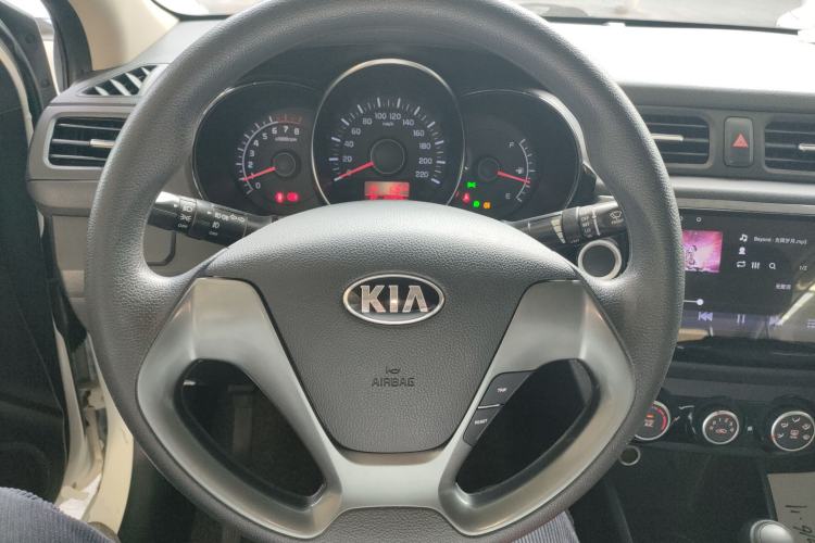 Used Kia K2 2015 Sedan 1.4L Automatic GLS
