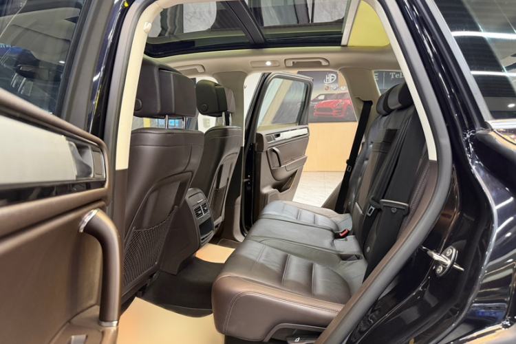 Used Volkswagen Touareg 2017 3.0 TSI Touareg Model