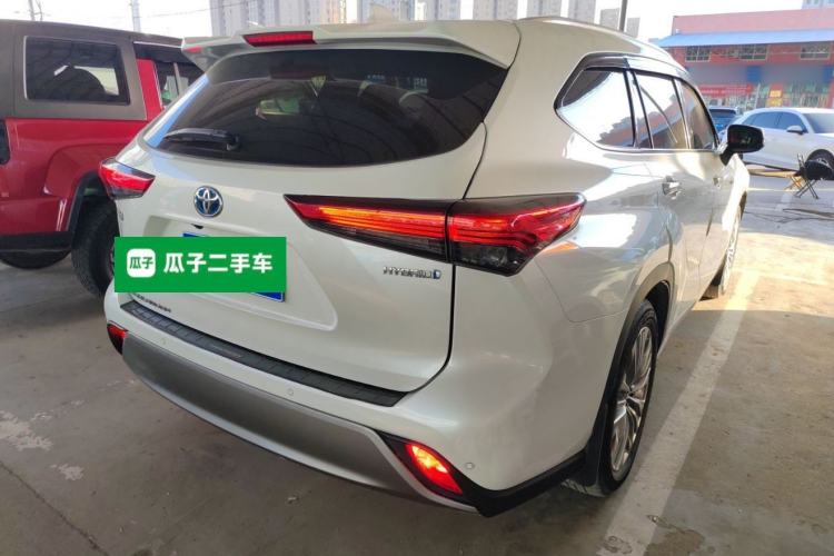 Used Toyota Highlander 2022 Dual-Engine 2.5L Two-Wheel Drive Prestige Edition 7-Seater
