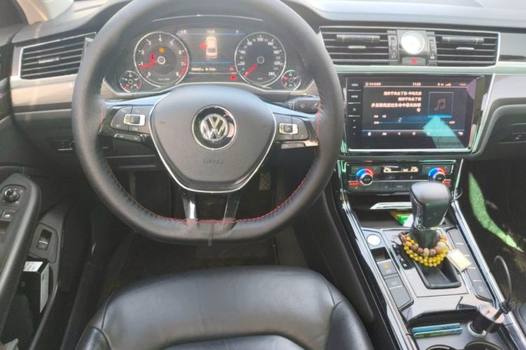 Used Volkswagen Phideon 2018 Revised Version 380TSI Two-Wheel Drive Business Edition
