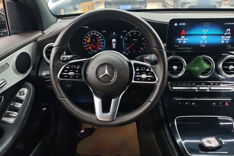 Used Mercedes-Benz GLC 2022 Second Facelift GLC 260 L 4MATIC Dynamic Edition
