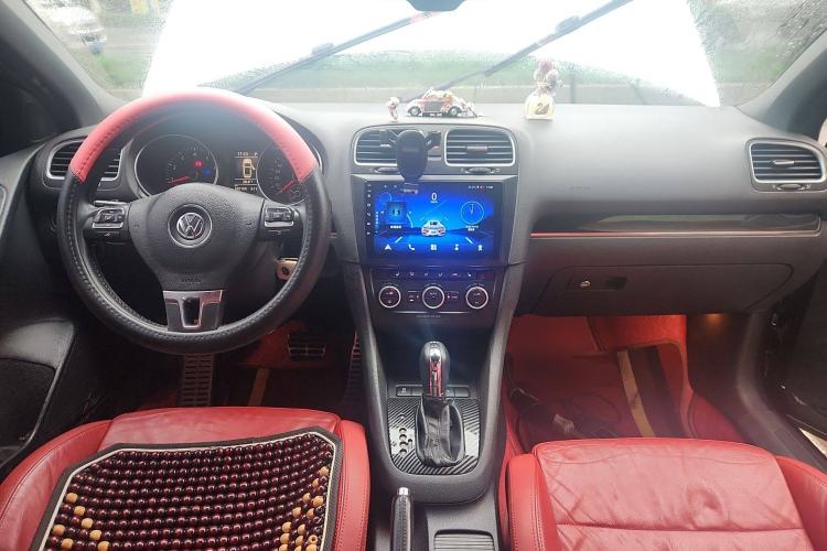 Used Volkswagen Golf 2012 1.4TSI Luxury Convertible Edition
