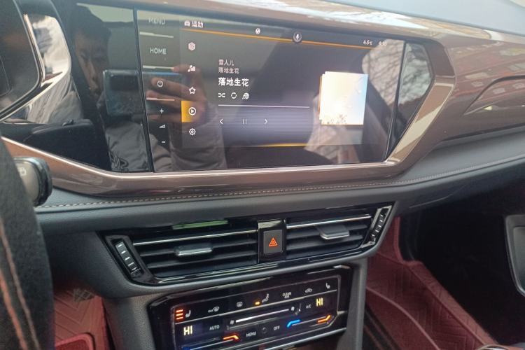 Used Volkswagen Tharu 2022 280TSI Two-Wheel-Drive Luxury Edition