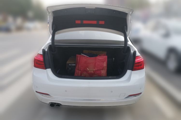 Used BMW 3 Series 2017 320Li Fashion Model
