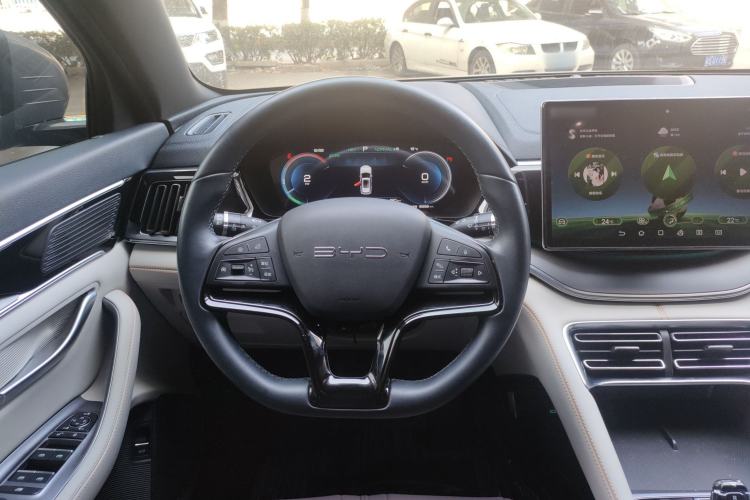 Used BYD Song PLUS New Energy 2023 Champion Edition DM-i 110KM Flagship Model
