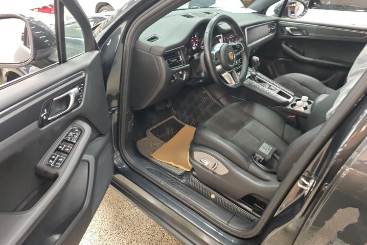 Used Porsche Macan 2020 Macan 2.0T

