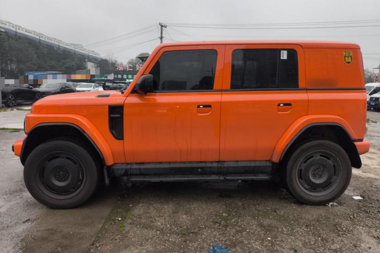 Used  V23 2025 401 Two-Wheel Drive Advanced Edition