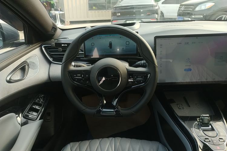 Used BYD Seal 2022 700 km Long-Range Rear-Wheel-Drive Version
