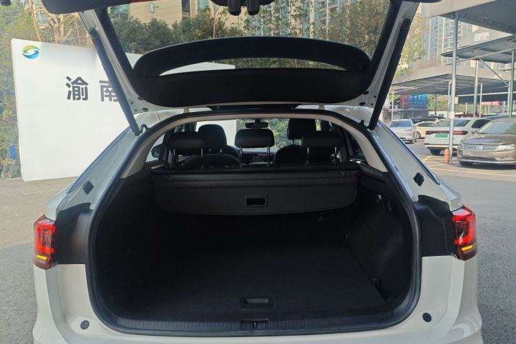 Used Volkswagen Tayron X 2020 330TSI Two-Wheel Drive Luxury Smart Connectivity Version
