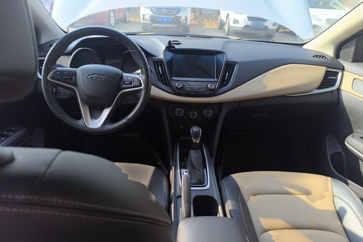 Used Chevrolet Monza 2020 320 Automatic Enjoyment Edition