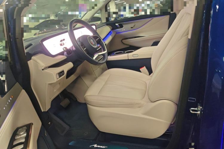 Used Buick GL8 New Energy 2024 Lu Zun Luxury Edition 6-Seater
