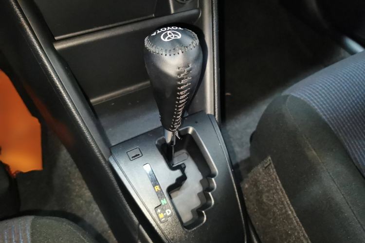 Used Toyota YARiS L 2016 Revised 1.5E CVT Charming Edition
