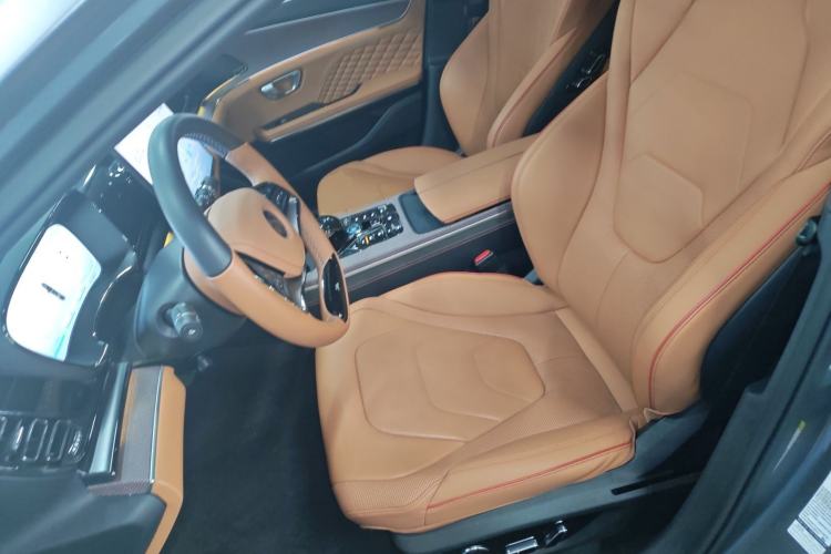 Used BYD Han 2022 DM-p 202km Four-Wheel Drive Flagship Model
