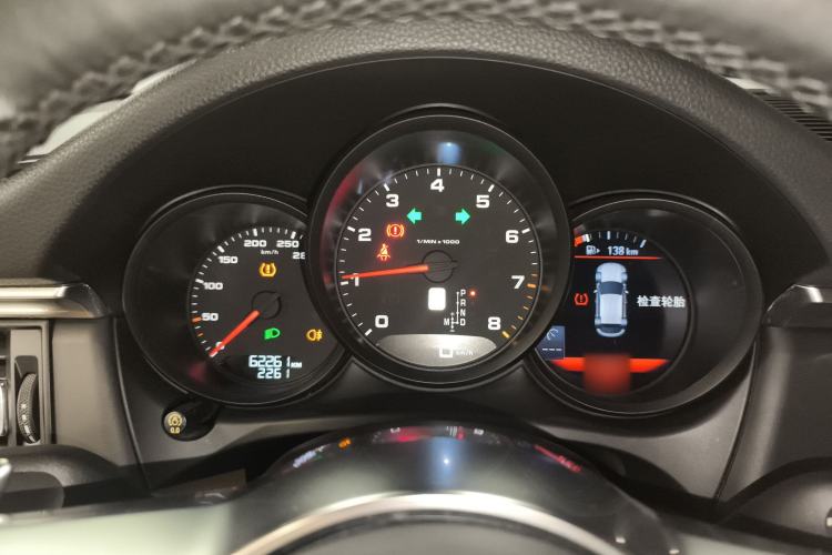 Used Porsche Macan 2018 Macan 2.0T