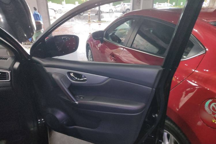 Used Nissan Qashqai 2022 2.0L CVT XV Premier Luxury Edition
