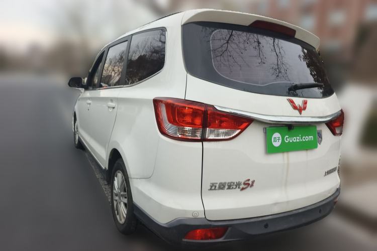 Used Wuling Hongguang 2015 1.5L S1 Comfort China V Standard
