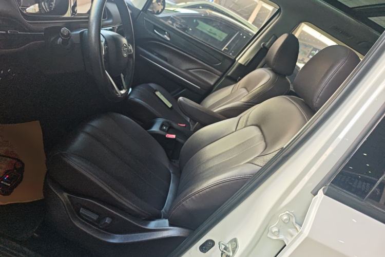 Used GAC Trumpchi M6 2019 270T DCT Luxury Edition (7-seater) China VI