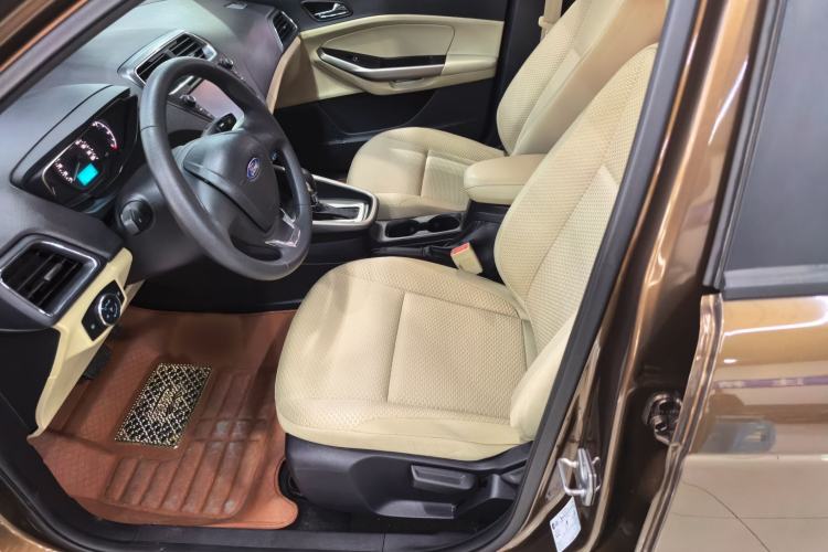 Used Ford Escort 2015 1.5L Automatic Comfort Edition
