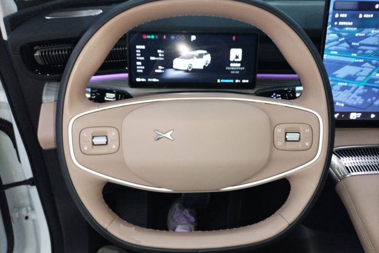 Used XPeng X9 2024 640 All-Wheel Drive High-Performance Max
