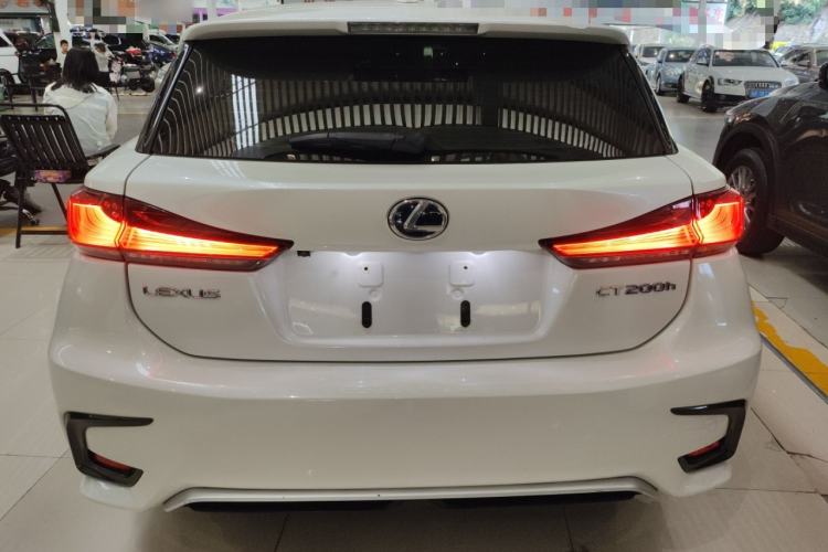 Used Lexus CT 2017 CT200h Comfort Edition Monochrome China V Standard