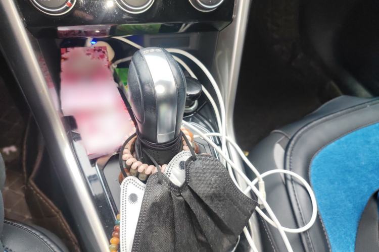 Used Volkswagen T-ROC 2018 280TSI DSG Two-Wheel Drive Advanced Version China V Emission Standard