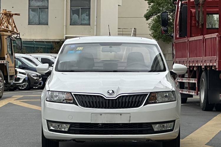Used Skoda Rapid 2016 1.6L Automatic Chuanxing Edition
