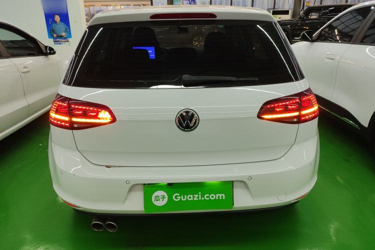 Used Volkswagen Golf 2017 230TSI Automatic Comfort Edition – Celebrating Milestone of One Million Units
