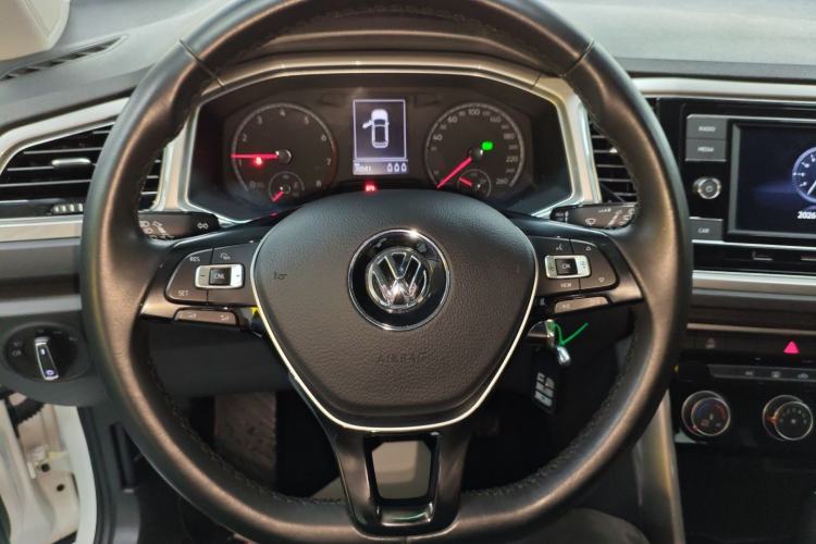 Used Volkswagen T-ROC 2020 230TSI DSG Two-Wheel Drive Advanced Version
