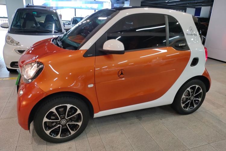 Used  fortwo 2015 1.0L 52 kW Hardtop Passion Edition
