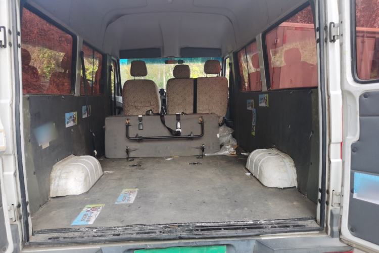 Used Iveco Daily 2014 2.5T-A35 NJ6485AC47Z4