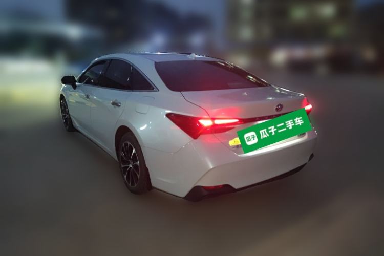 Used Toyota Avalon 2023 Dual-Engine 2.5L Luxury Edition