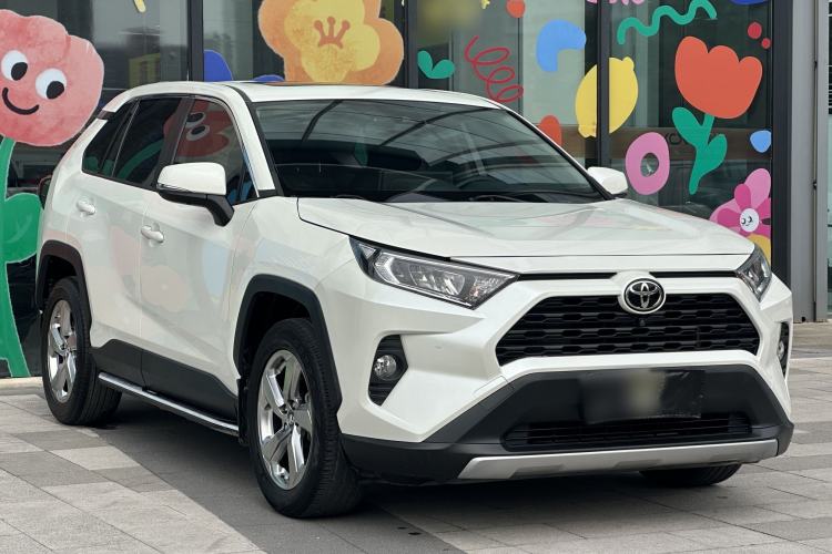 Used Toyota RAV4 2020 2.0L CVT Two-Wheel Drive Fashion Edition