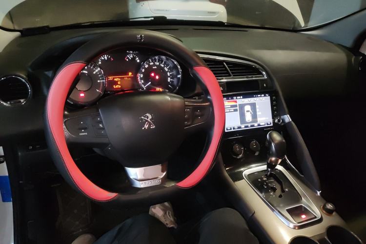 Used Peugeot 3008 2016 2.0L Automatic Classic Edition
