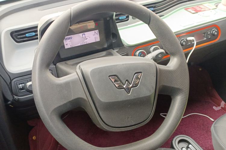 Used Wuling Hongguang MINIEV 2022 Easy Version Lithium Iron Phosphate
