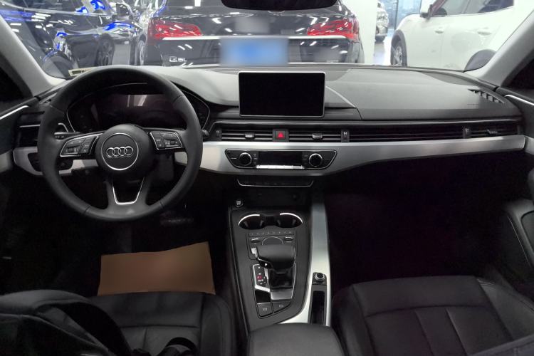 Used Audi A4L 2019 40 TFSI Fashion Edition China VI Emission Standard