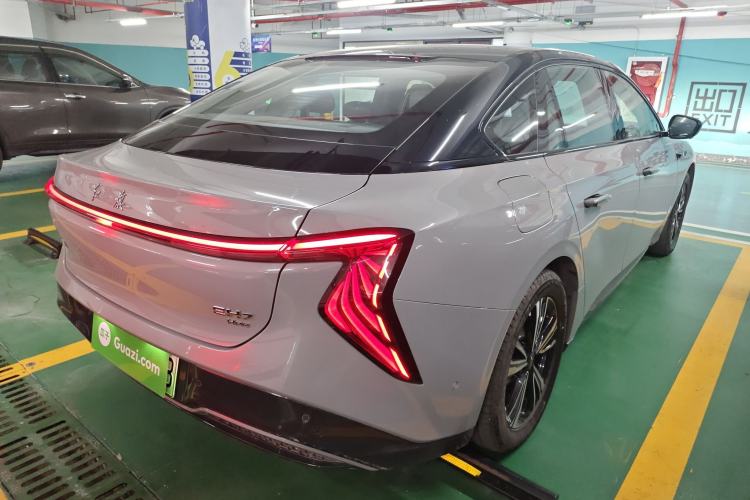 Used Hongqi EH7 2024 690 Pro