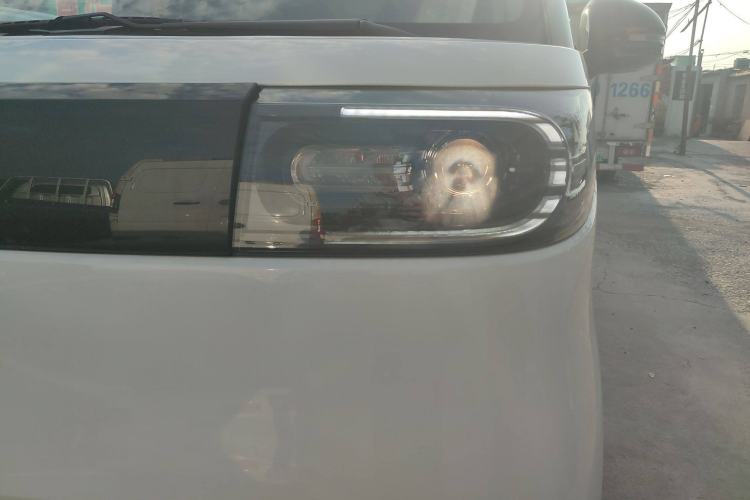 Used SAIC MAXUS Dana V1 2023 V1 Short Wheelbase High Roof (43 kWh)
