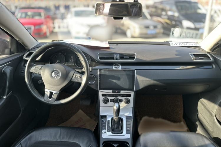 Used Volkswagen Magotan 2015 2.0 TSI Luxury Model
