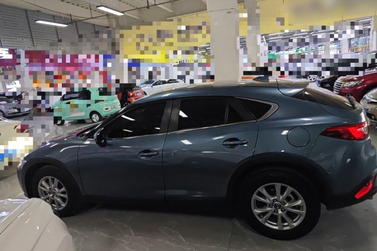 Used Mazda CX-4 2018 2.0L Automatic Two-Wheel Drive Blue Sky Luxury Edition
