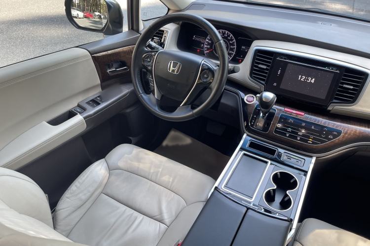 Used Honda Odyssey 2015 2.4L Smart Edition
