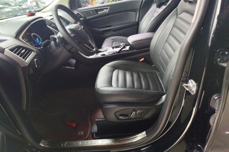 Used Ford Edge 2018 Facelifted EcoBoost 245 Two-Wheel-Drive Platinum Edition 5 Seats China V Emission Standard
