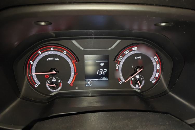 Used SAIC MAXUS T60 2017 2.4L Gasoline Manual Transmission Two-Wheel Drive High Ground Clearance Comfort Edition Standard Cabin