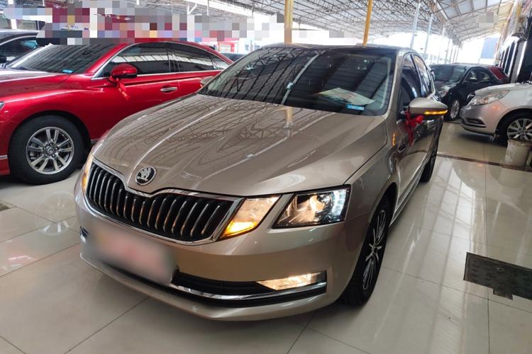 Used Skoda Octavia 2018 TSI230 DSG Luxury Edition
