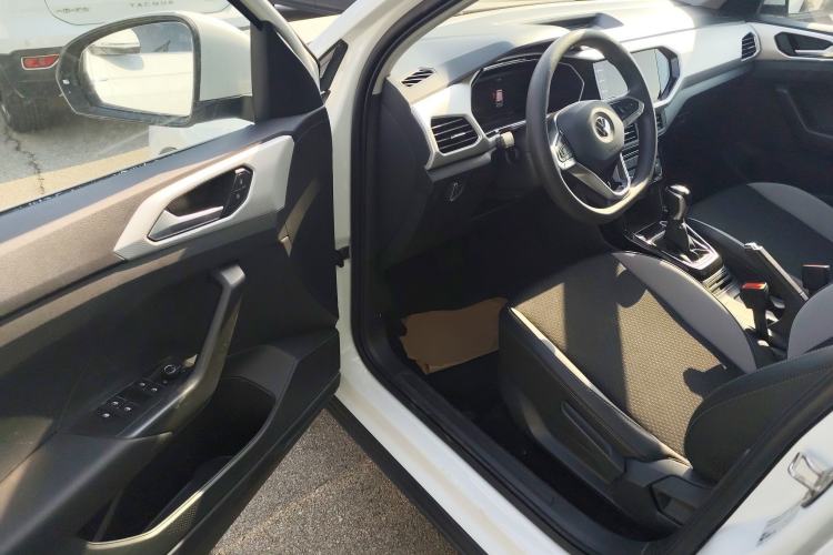 Used Volkswagen Tacqua 2021 200TSI DSG JoyConnect Edition
