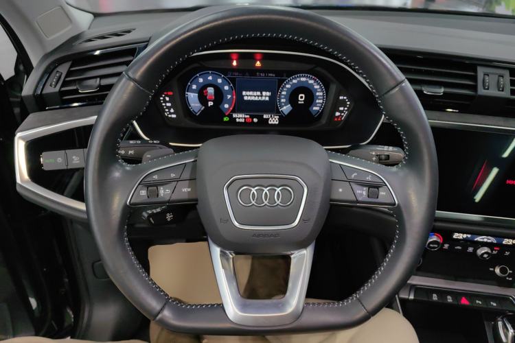 Used Audi Q3 2021 35 TFSI Fashion Dynamic Model