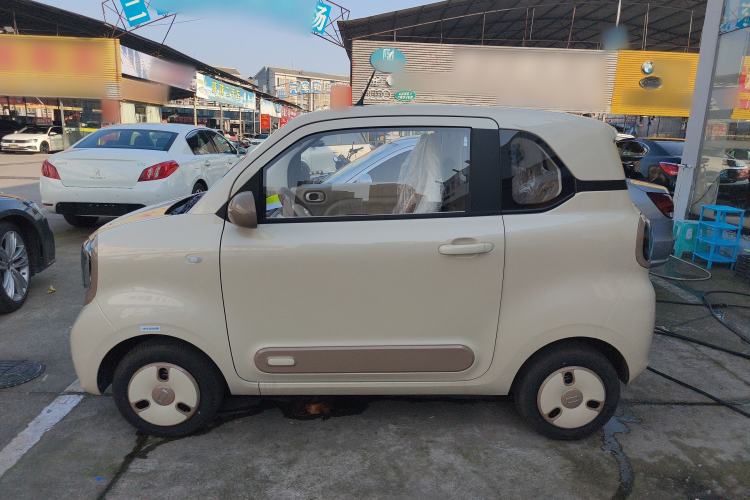 Used Bestune Pony 2025 222km Range Elegant Horse