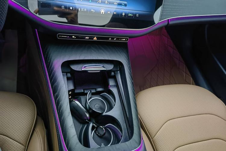 Used Mercedes-Benz E-Class 2024 Facelift E 300 L Fashion Sport Edition
