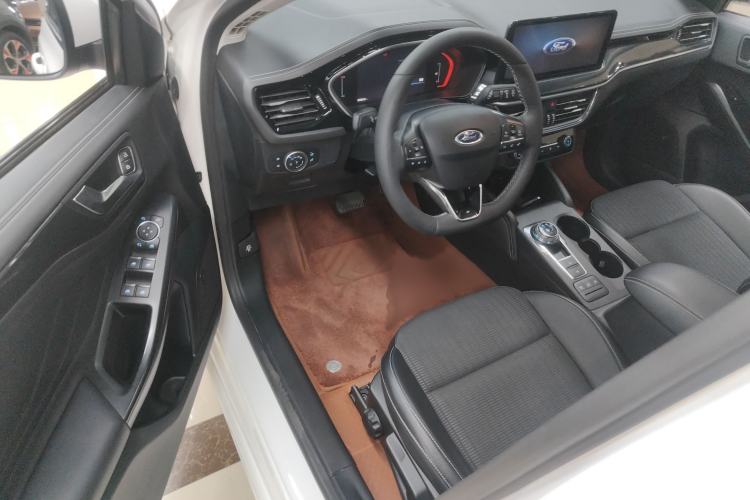 Used Ford Focus 2021 Hatchback EcoBoost 180 Automatic Titanium Edition