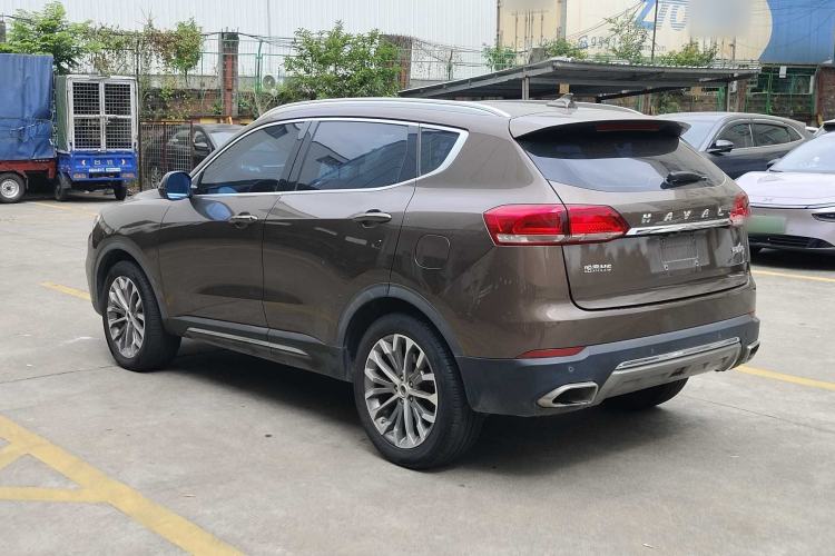 Used Haval H6 2017 Blue Label 1.5T Automatic Two-Wheel Drive ZhiShang Model
